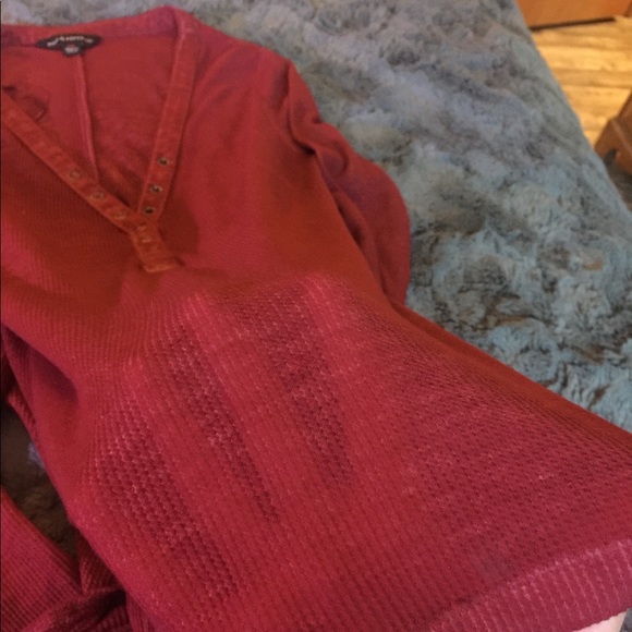 Rock Republic lightweight Henley! - Picture 5 of 5